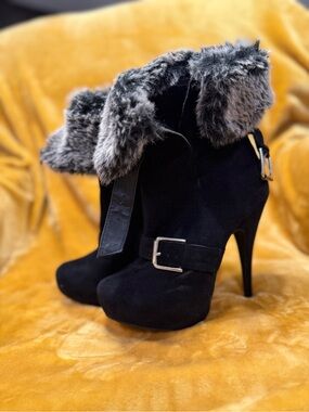 Shoe Dazzle Black Faux Fur Trim High-Heel Ankle Boots